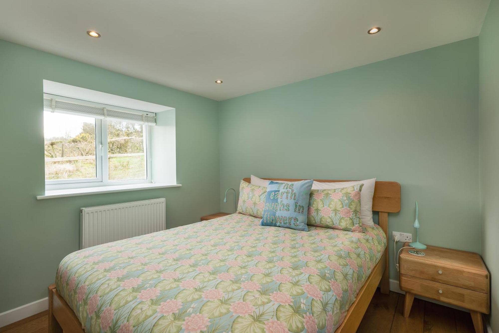 Tranquil 1 Bedroom Cottage 15 Mins Drive To Sea Mydroilin Экстерьер фото